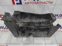 Корпус блока предохранителей Chevrolet Tahoe (GMT900)