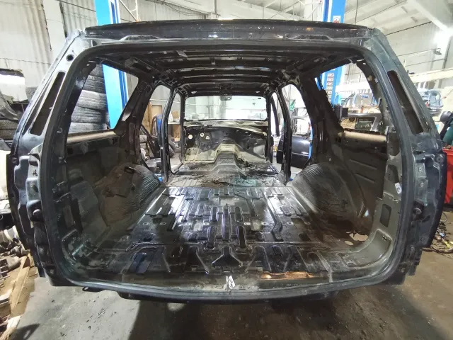 Панель задняя Chevrolet Tahoe (GMT900)