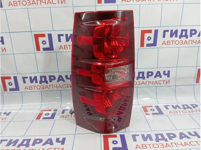 Фонарь задний левый Chevrolet Tahoe (GMT900)