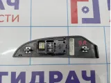 Кнопка стеклоподъемника задняя правая Chevrolet Tahoe (GMT900) 15893872