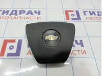 Подушка безопасности в рулевое колесо Chevrolet Tahoe (GMT900) 25847290