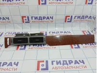 Дефлектор воздушный на торпедо центральный Chevrolet Tahoe (GMT900) 20935595