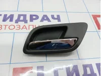 Ручка двери задней внутренняя правая Chevrolet Tahoe (GMT900) 22855636