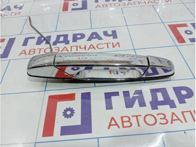 Ручка двери наружная передняя правая Chevrolet Tahoe (GMT900) 15915150