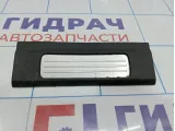 Накладка порога внутренняя задняя правая Chevrolet Tahoe (GMT900) 15873286
