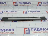 Накладка порога внутренняя передняя правая Chevrolet Tahoe (GMT900) 15848371