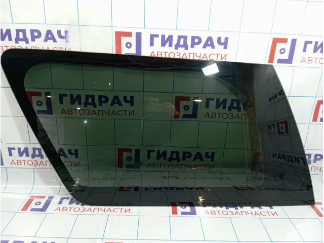 Стекло кузовное глухое левое Chevrolet Tahoe (GMT900) 25810433