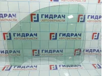 Стекло двери передней левой Chevrolet Tahoe (GMT900) 15175143