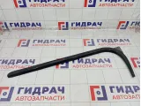 Накладка стекла заднего правого Chevrolet Tahoe 22774085