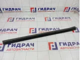 Уплотнитель стекла переднего левого Chevrolet Tahoe 20835970