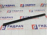 Уплотнитель стекла переднего правого Chevrolet Tahoe 20835971