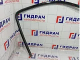 Уплотнитель стекла переднего правого Chevrolet Tahoe 22803683