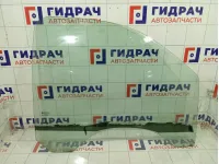 Стекло двери передней правой Chevrolet Tahoe 15175144