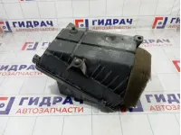 Корпус воздушного фильтра Chevrolet Tahoe
