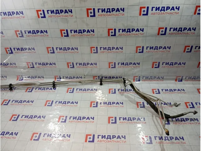 Трубка кондиционера Chevrolet Tahoe