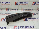 Накладка крыла заднего левая Chevrolet Tahoe 25970635