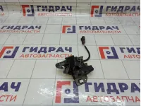 Замок капота Chevrolet Tahoe 20763454