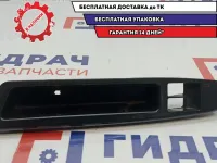 Накладка блока управления стеклоподъемниками Chevrolet Spark 96663853.