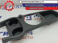 Накладка на центральную консоль Chevrolet Spark 96457371. Царапины.