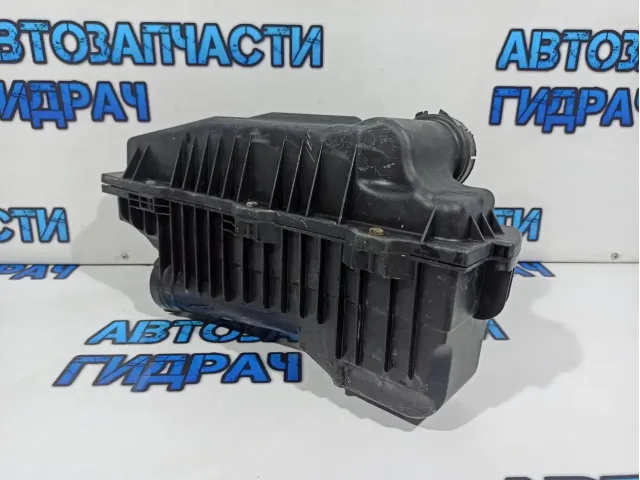 Корпус воздушного фильтра Citroen Berlingo 2 1420P0.