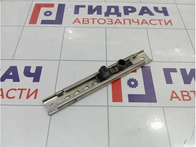 Механизм регулировки ремня безопасности Citroen Berlingo 8978Z9