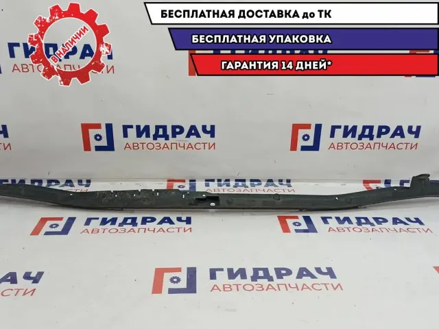 Решетка стеклоочистителя Citroen C4 8251V2. Нижняя.