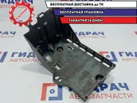 Крепление АКБ Citroen C4 5615H2. Ремонтировалось, трещины.