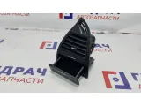 Дефлектор воздушный правый Citroen C4 8265P9.