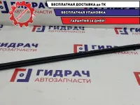 Накладка стекла переднего правого внутренняя Citroen C4 9310G4.
