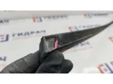 Накладка стекла переднего правого наружняя Citroen C4 9334H2. Дефект.