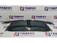 Решетка радиатора Citroen C4 741678. Дефект.