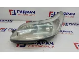 Фара левая Citroen C4 6208L4. Сломаны крепления.
