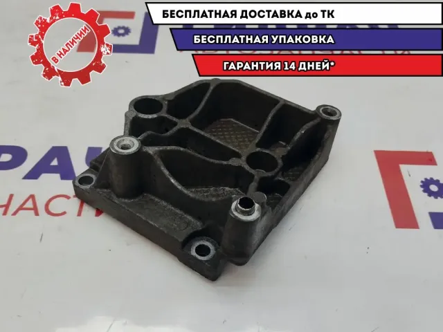 Кронштейн кондиционера Citroen C4 6453KG.