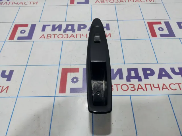 Накладка кнопки стеклоподъемника Citroen C4 9332GA