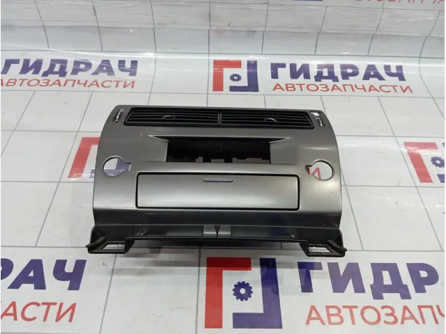 Дефлектор воздушный центральный Citroen C4 824414