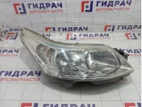 Фара правая Citroen C4 6206L4 