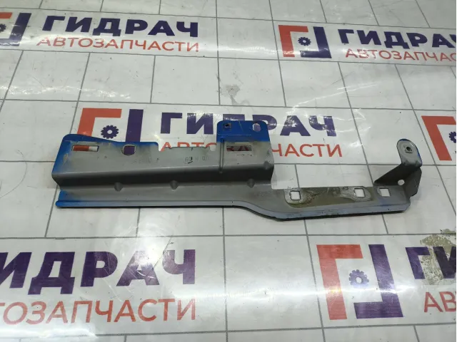 Кронштейн крепления крыла левый Citroen C4 7119FF