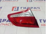 Фонарь задний внутренний левый Citroen C4 7453E4