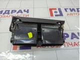 Дефлектор воздушный центральный Citroen C4 9676609977