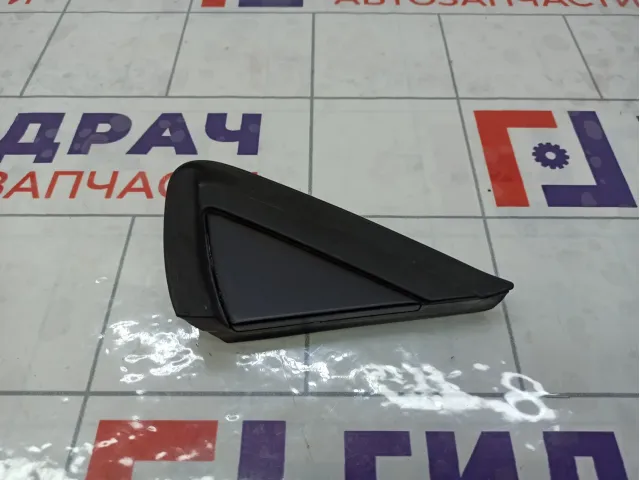 Накладка крыла переднего левого Citroen C4 9687365077
