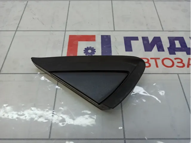 Накладка крыла переднего правого Citroen C4 9687364977