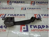 Ремень безопасности задний Citroen C4 8975ZR