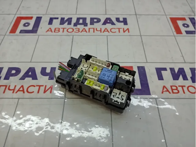 Блок предохранителей Citroen C4