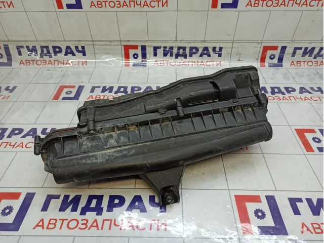 Корпус воздушного фильтра Citroen C4 1420T5