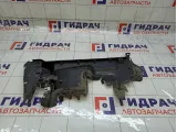 Дефлектор радиатора правый Citroen C4 7104PA