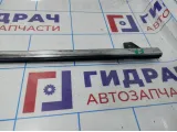 Накладка стекла переднего правого Citroen  C4 II 9677082480