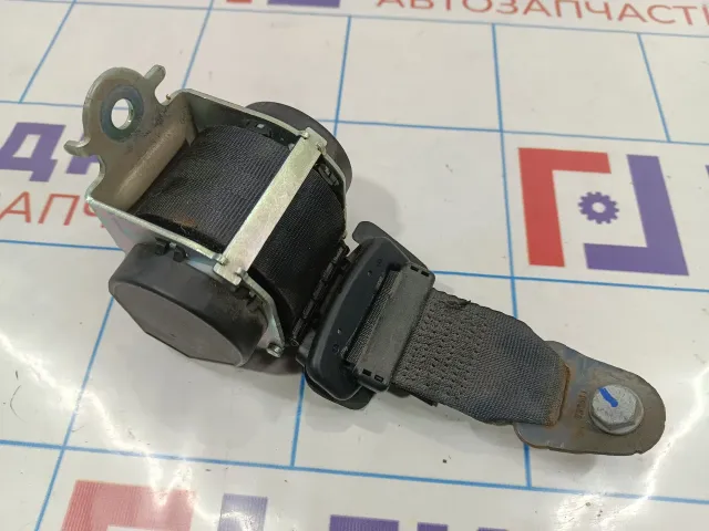 Ремень безопасности задний Citroen  C4 II 96783605XY