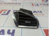 Дефлектор воздушный в торпедо правый Citroen  C4 II 96766069ZD
