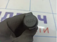 Разъем AUX Citroen  C4 II 6574NK