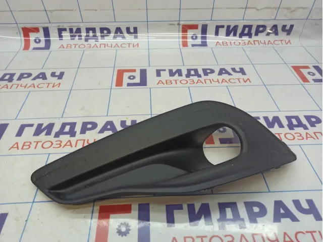 Рамка противотуманной фары правая Citroen  C4 II 9801937177